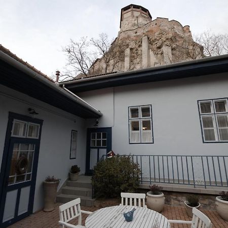 Ister Guesthouse إسترغوم المظهر الخارجي الصورة