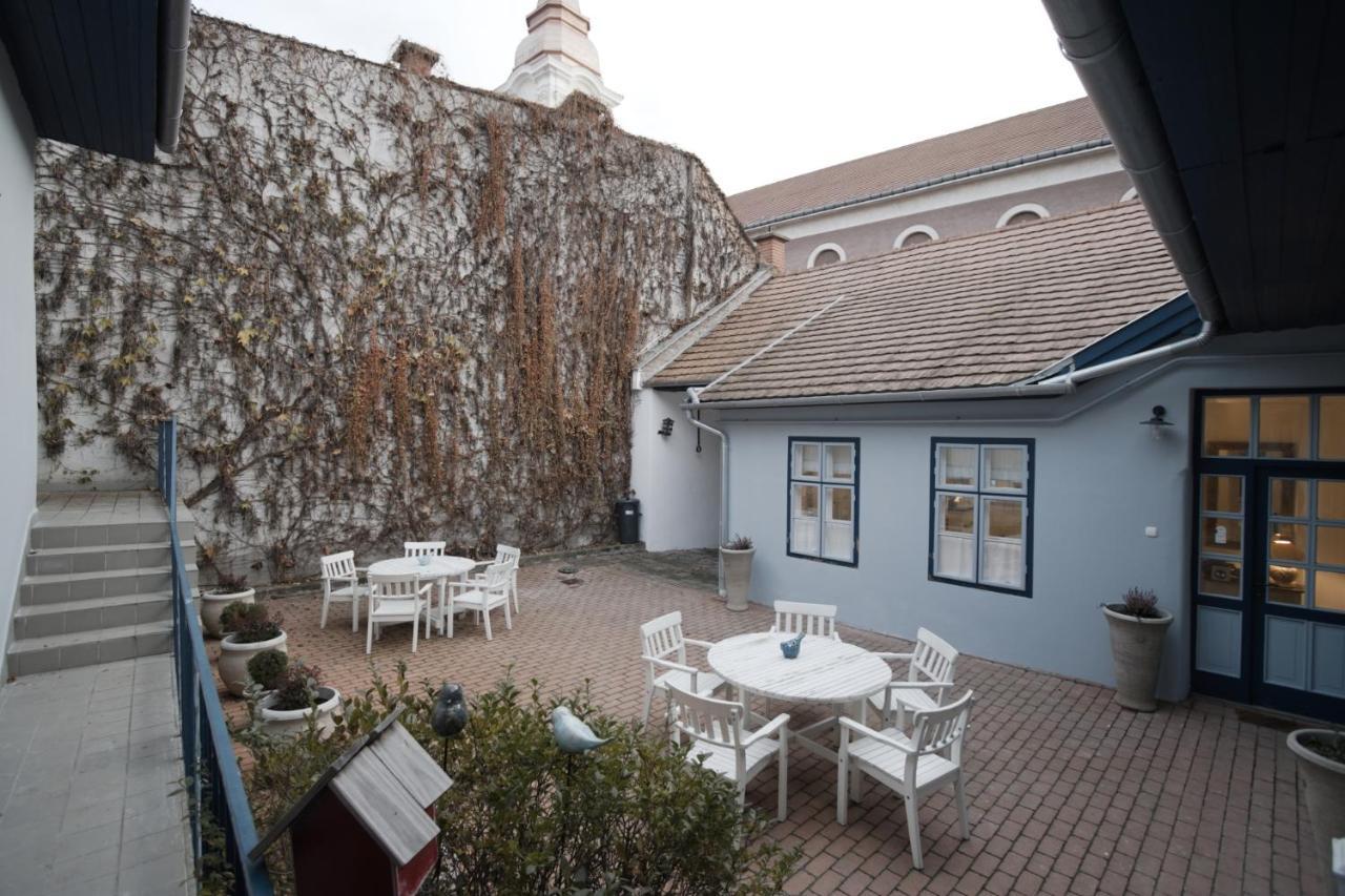 Ister Guesthouse إسترغوم المظهر الخارجي الصورة