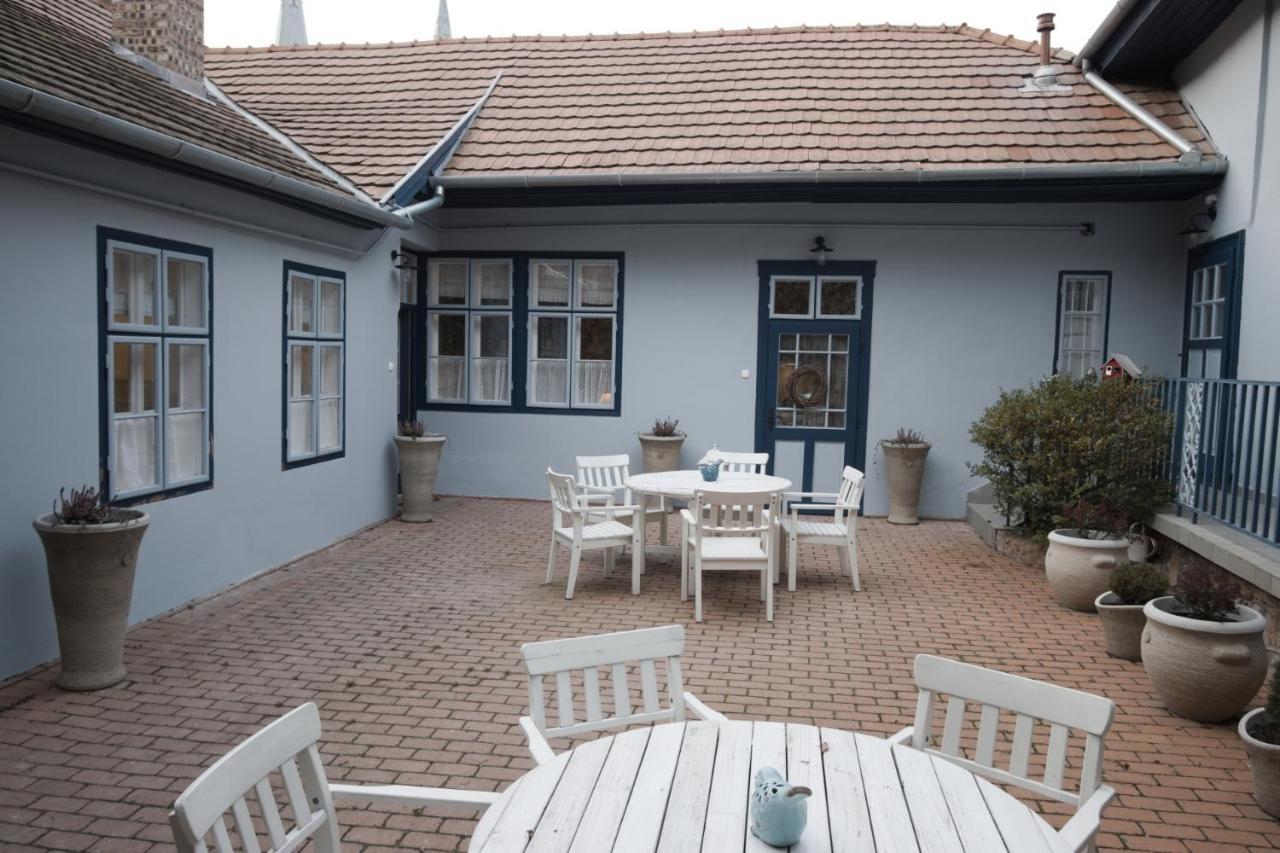 Ister Guesthouse إسترغوم المظهر الخارجي الصورة