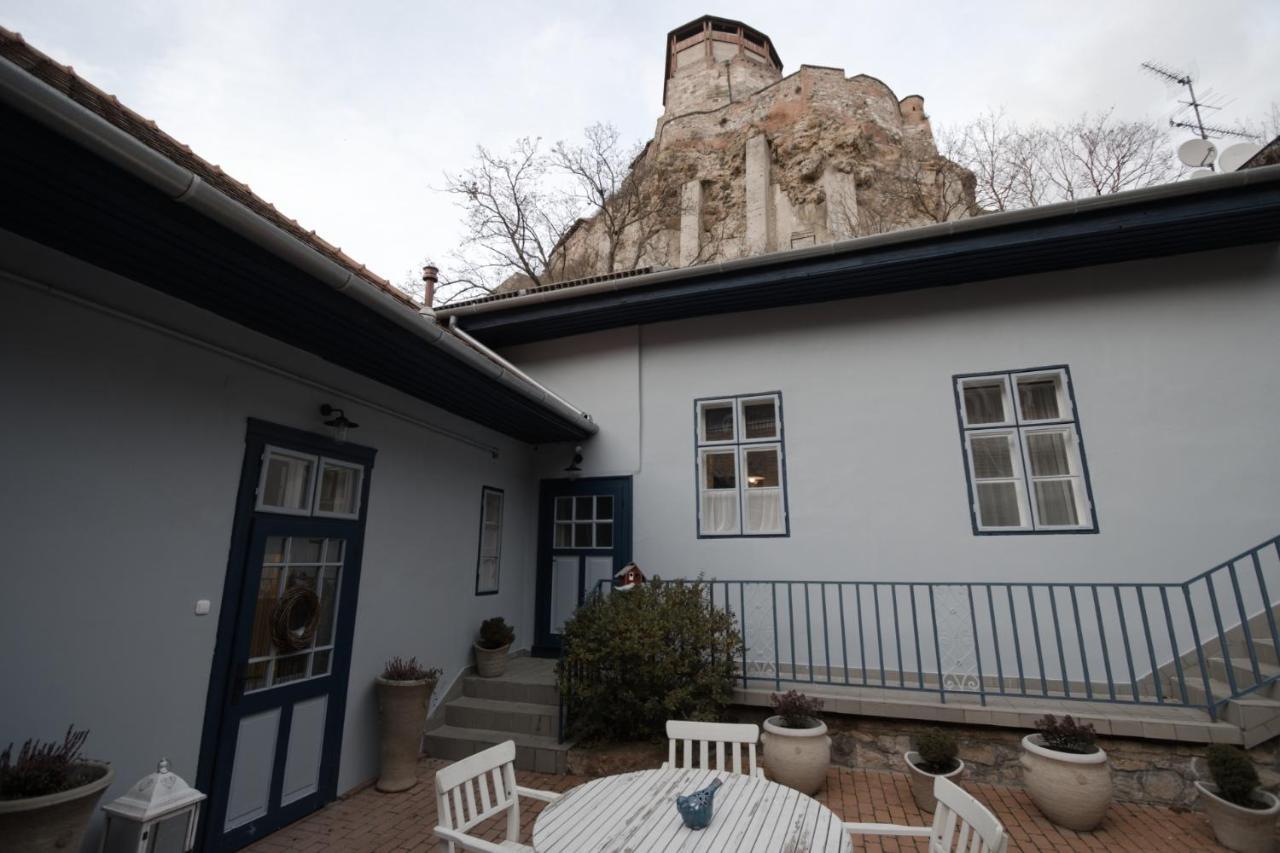 Ister Guesthouse إسترغوم المظهر الخارجي الصورة